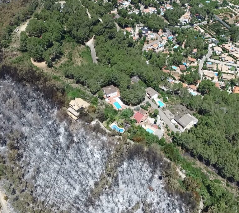 Autodefensa contra incendios, cuando tu casa está en primera línea de un fuego