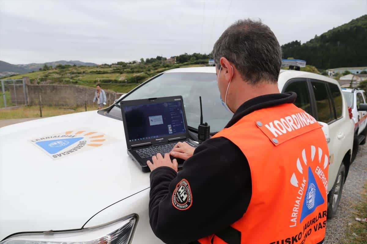 La Ertzaintza pide colaboración para encontrar a la mujer desaparecida cuando hacía el Camino de Santiago