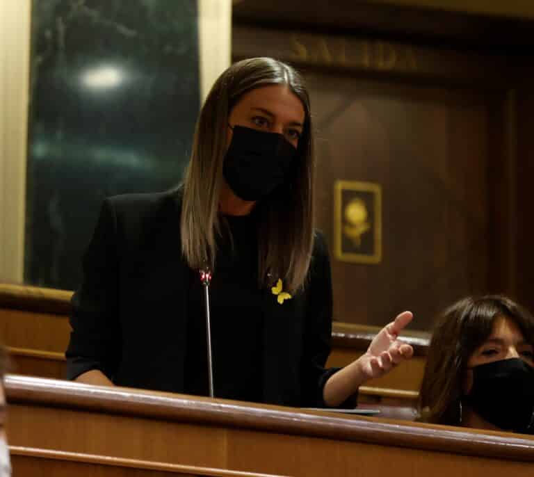 Nogueras (Junts) denuncia un "golpe de Estado togado" y Sánchez le acusa de conspiranoica