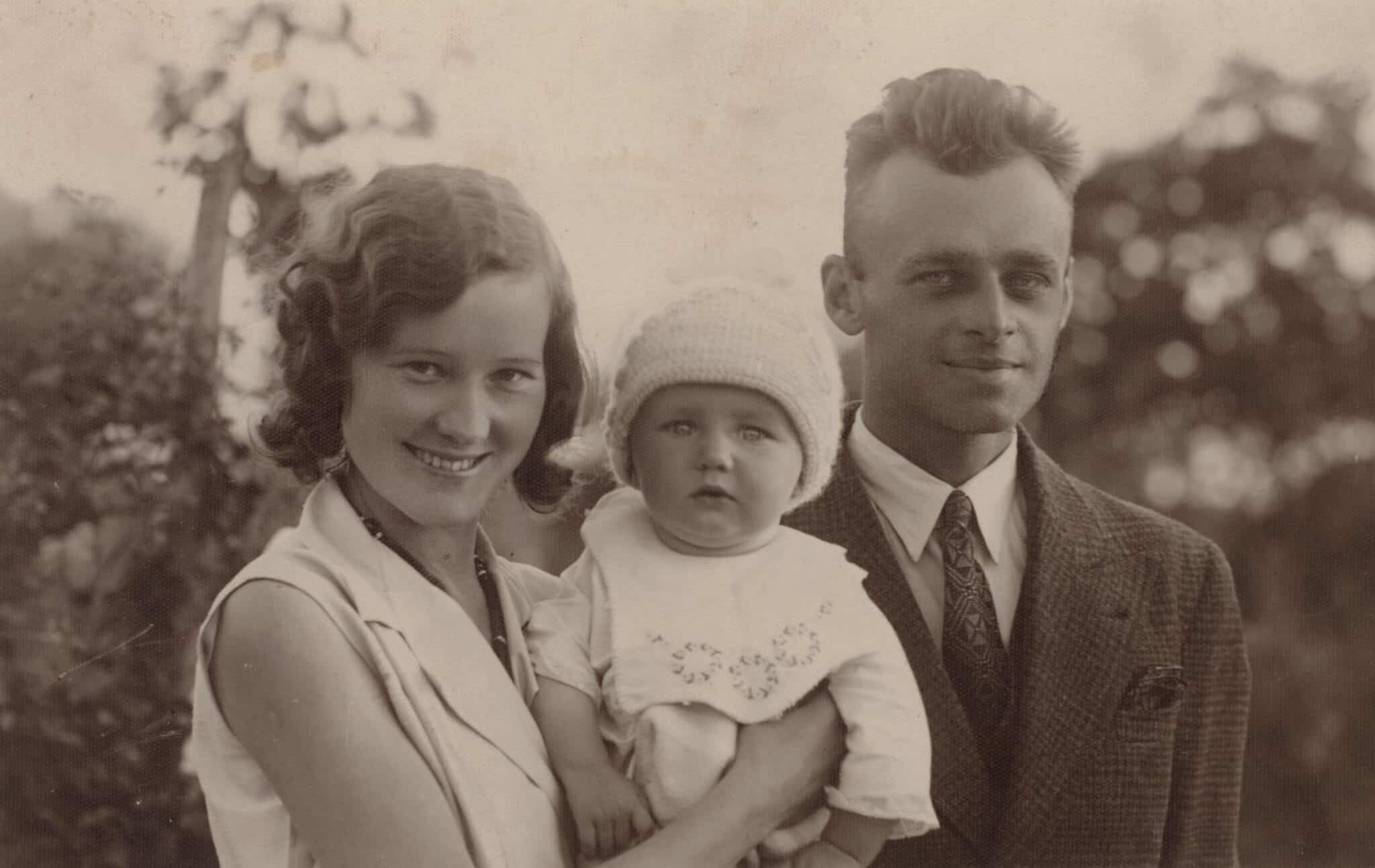 Witold Pilecki, junto a su mujer Maria Ostrowska, y su hijo Andrzej