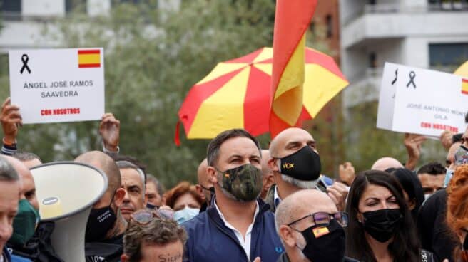 Abascal y Olona, en Mondragón. Abascal y Olona, en Mondragón.