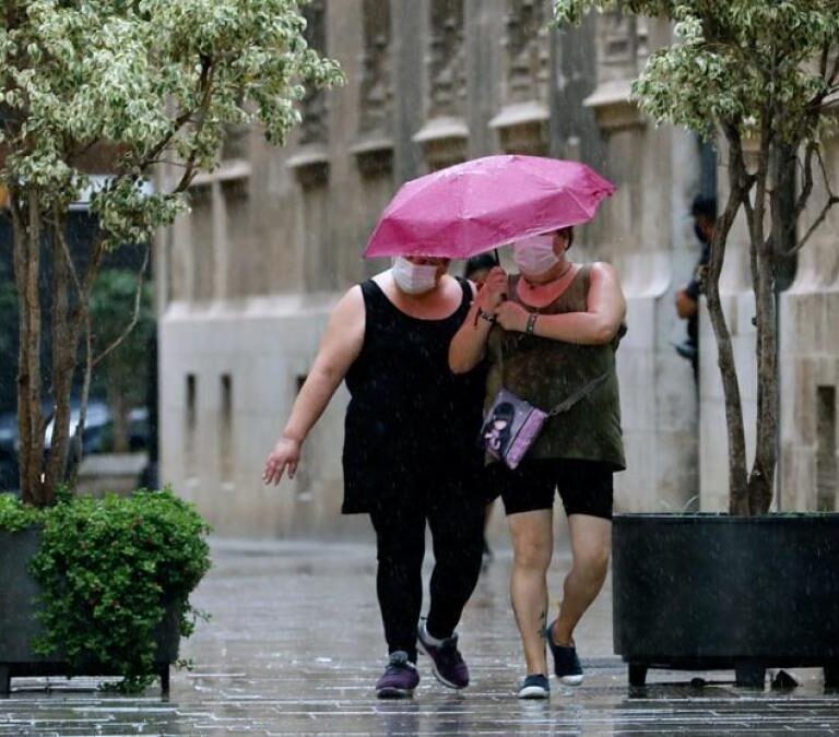 Bajada generalizada de las temperaturas y chubascos en el norte peninsular