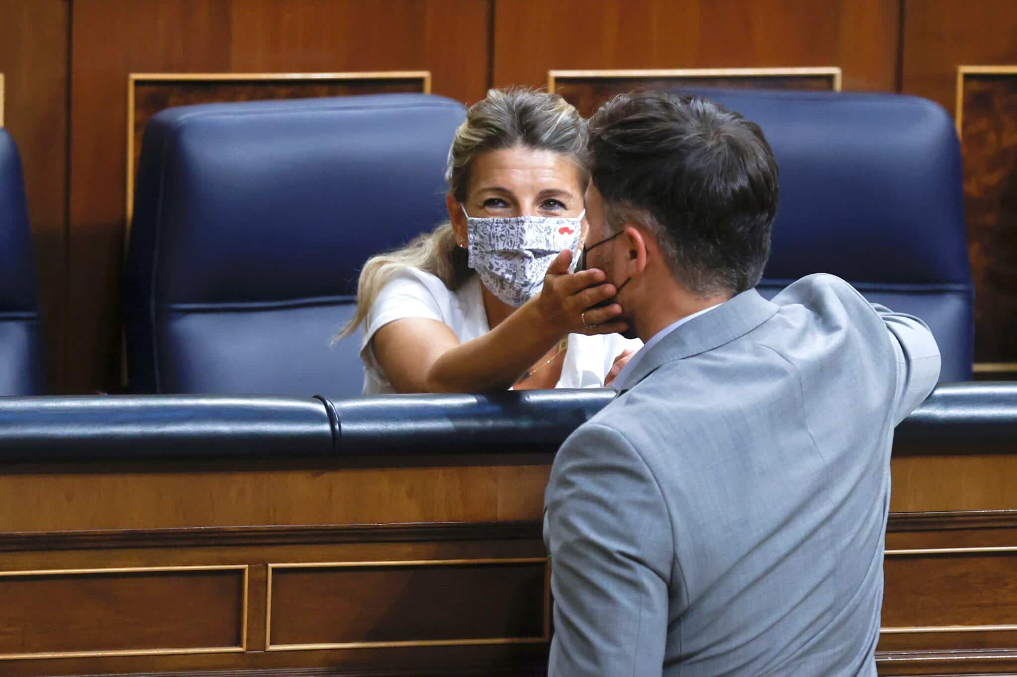 Yolanda Díaz y Gabriel Rufián, en la sesión de control del Congreso.