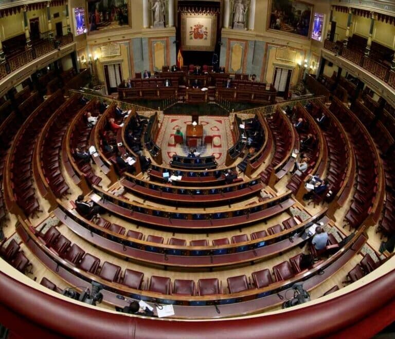El Constitucional ultima otras dos sentencias demoledoras contra el Gobierno por su gestión del Covid