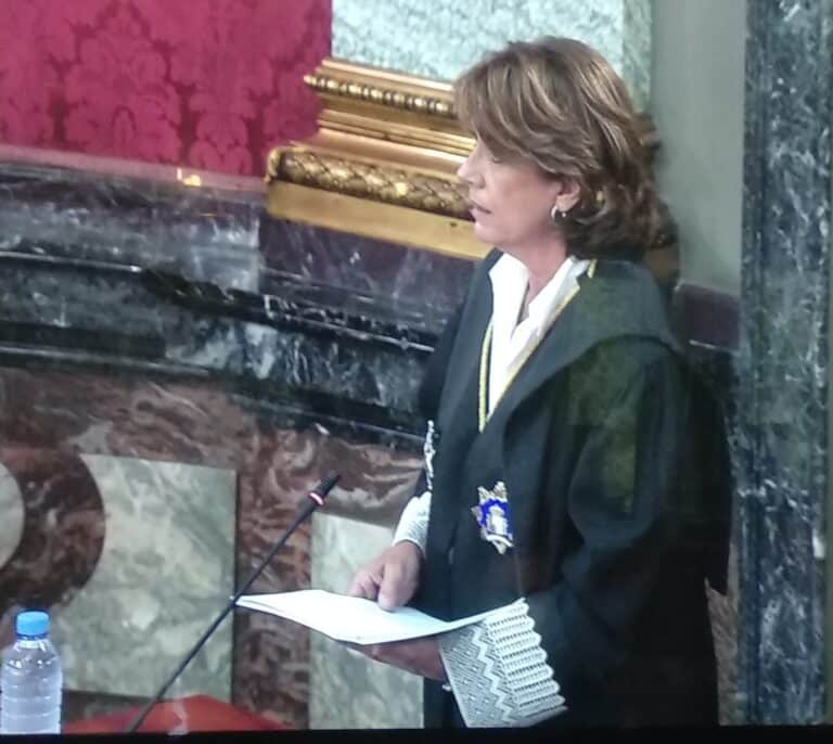 Dolores Delgado aboga por reformar el estatuto de los fiscales ante el PP, que pide apartarla