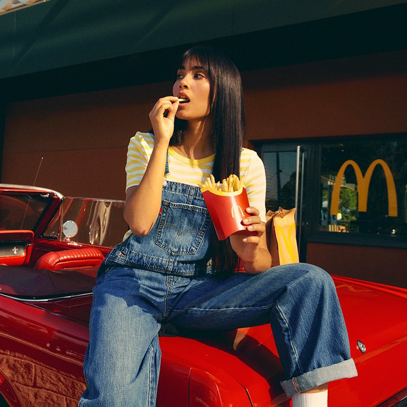 McAitana: el polémico menú creado por la cantante para McDonald's