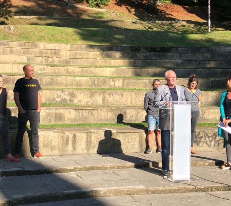 Sare suspende la marcha en apoyo a Parot pero llama a concentrarse en las plazas