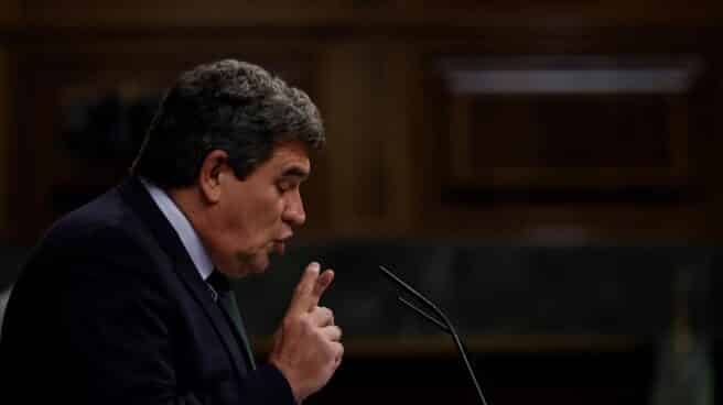 El Congreso tumba el veto del PP a la reforma de pensiones de Escrivá El ministro de Inclusión, Seguridad Social y Migraciones, José Luis Escrivá, durante su intervención en el pleno del Congreso que debate y vota, este jueves, la enmienda a la totalidad que el Partido Popular ha presentado a la reforma de las pensiones que recupera su revalorización anual conforme a la evolución de la inflación, entre otros asuntos.