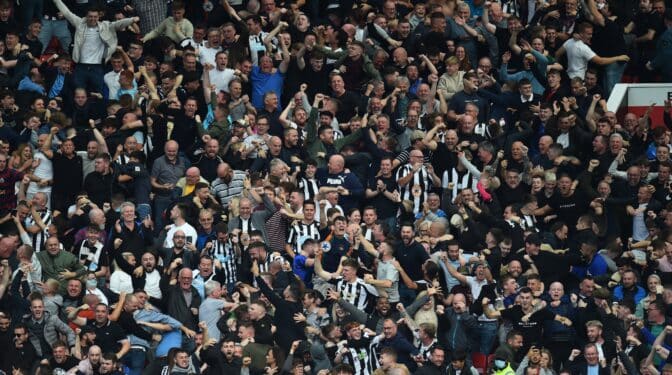 Estadios llenos hasta la bandera: el deporte regresa a la vieja normalidad