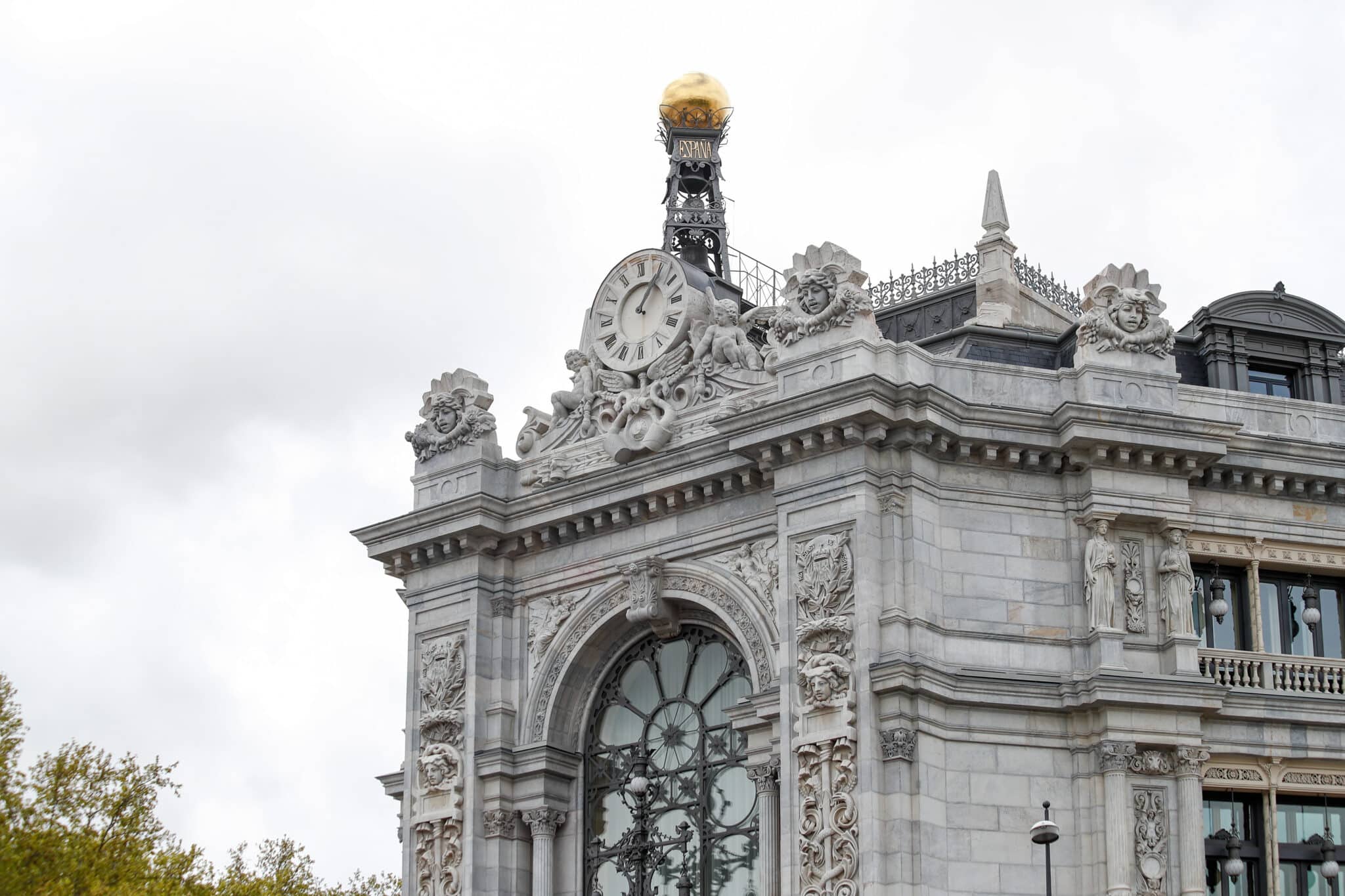 Fachada del Banco de España