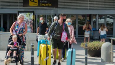 Los británicos empiezan a regresar a Benidorm tras un verano de sequía