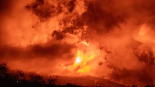 El volcán de Cumbre Vieja sigue en fase explosiva y las cenizas ya llegan a La Gomera