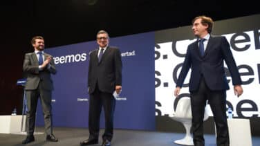 Almeida reivindica ante Casado el "modelo de Madrid" en una jornada marcada por la ausencia de Ayuso