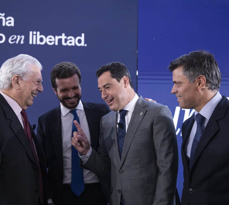 Vargas Llosa, en la Convención del PP: "Los países que votan mal lo pagan caro"