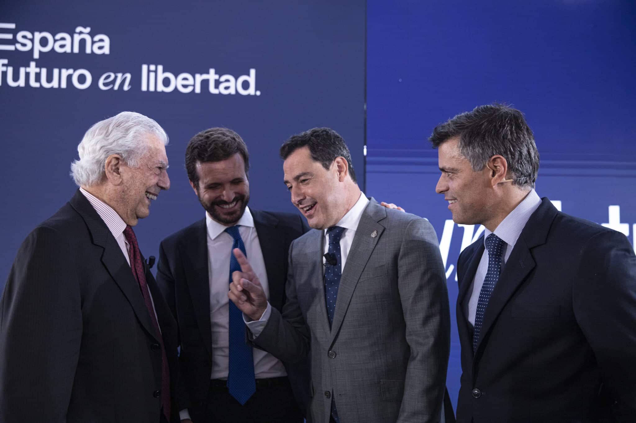 Vargas Llosa, Casado, Moreno y Leopoldo López, en la Convención del PP.