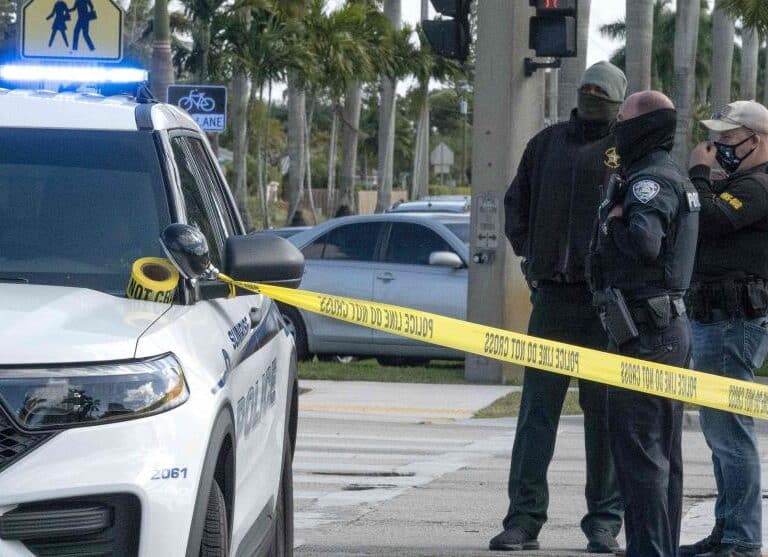 Un tiroteo en Florida deja al menos cuatro fallecidos, entre ellos un bebé