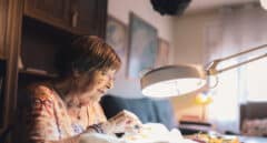 Una llamada contra la soledad no deseada de los mayores
