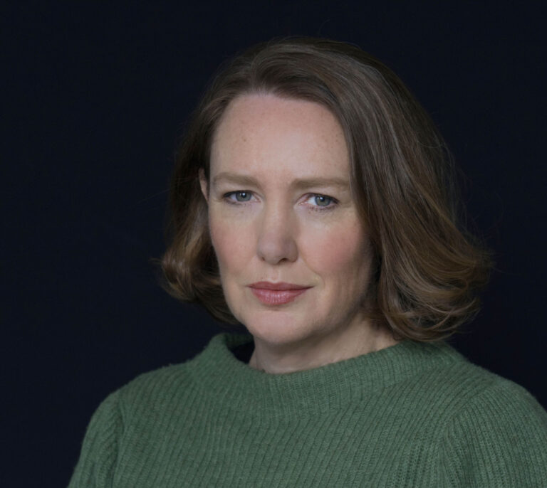 Paula Hawkins: “Todo el mundo es capaz de matar, no tanto de planificarlo”