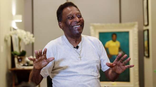 Pelé. Pelé.