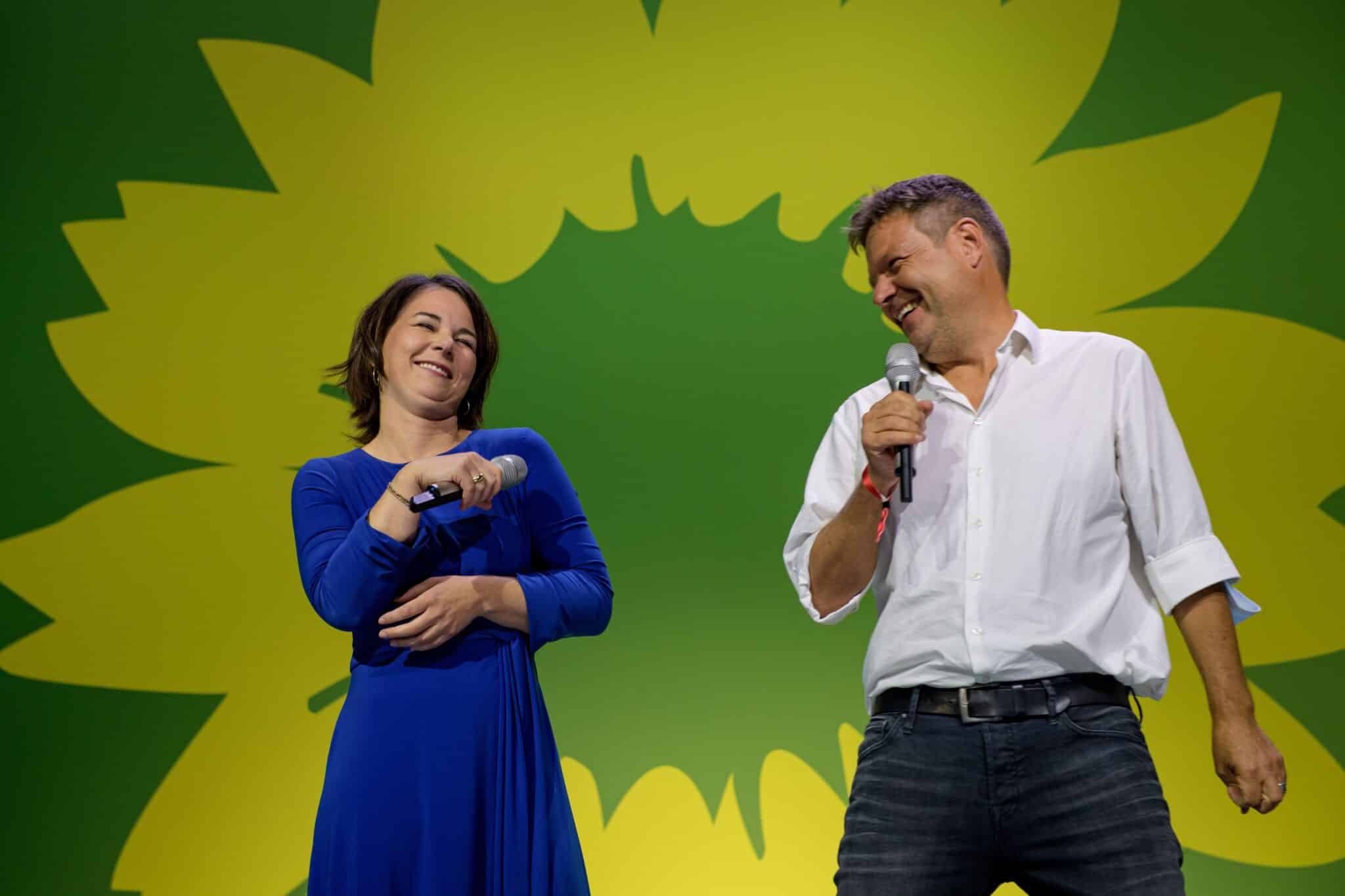 Los líderes de los Verdes, Annalena Baerbock, y Robert Habeck, tras conocer los resultados del 26-S