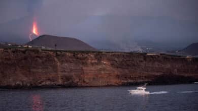 El volcán de La Palma da un respiro: deja de emitir lava y cenizas