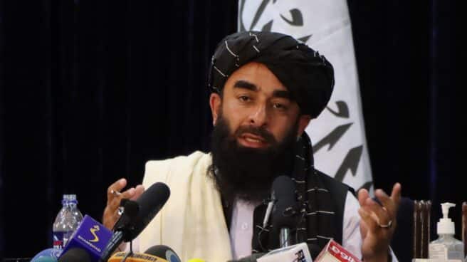 El mulá Baradar será jefe del gobierno de los talibanes Zabihullah Mujahi, portavoz del gobierno del Emirato Islámico de Afganistán