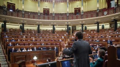 Casado acusa a Sánchez en el Congreso de presidir el Gobierno "más radical" de Europa