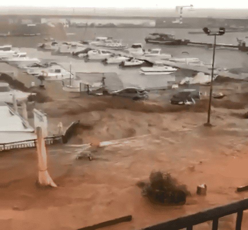 Zona de Alcanar (Tarragona) afectada por importantes inundaciones