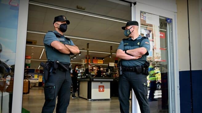 La Guardia Civil en El Molar tras la detención de Noelia de Mingo.