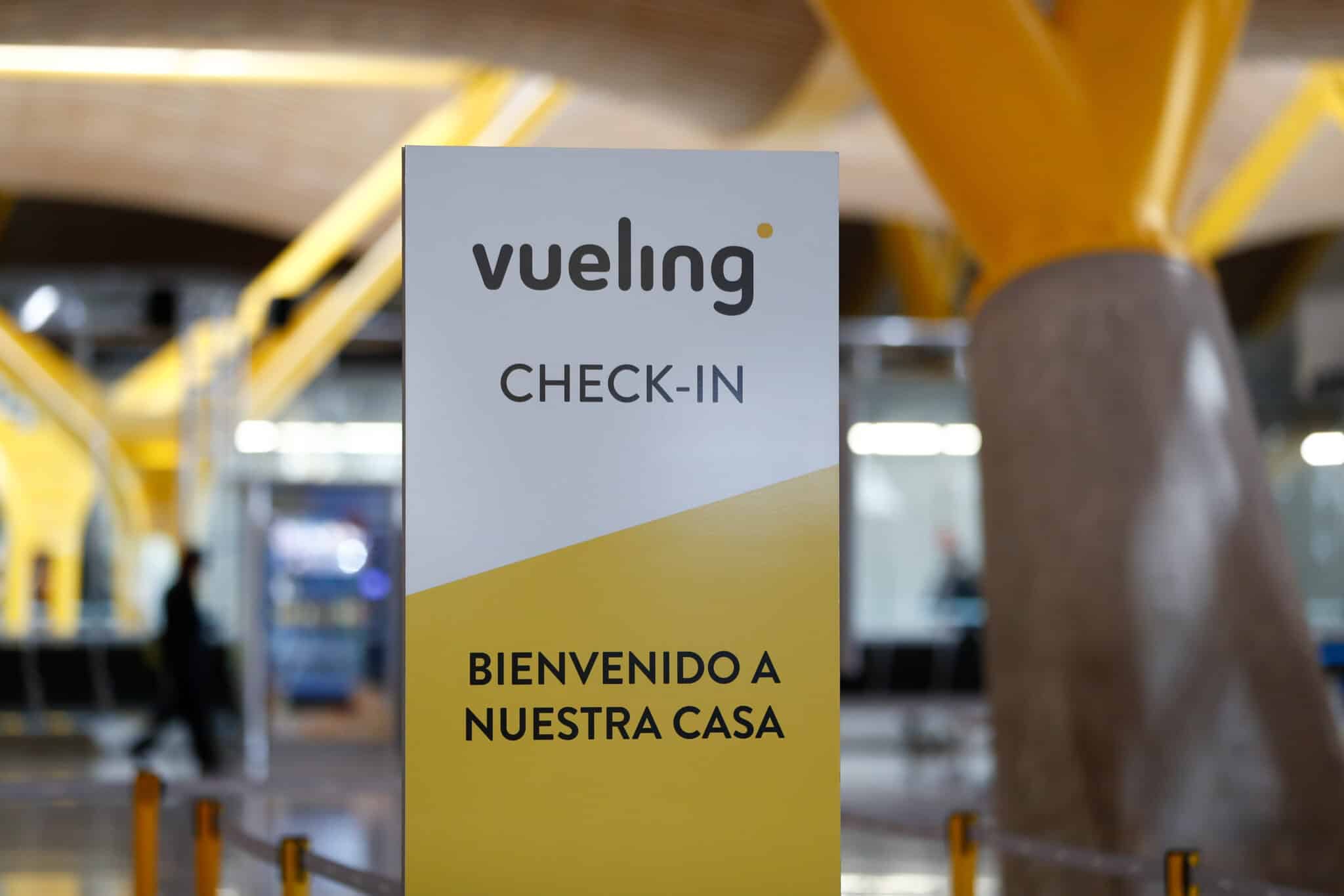 Cancelados 64 vuelos de Vueling de este domingo por la huelga de los tripulantes de cabina