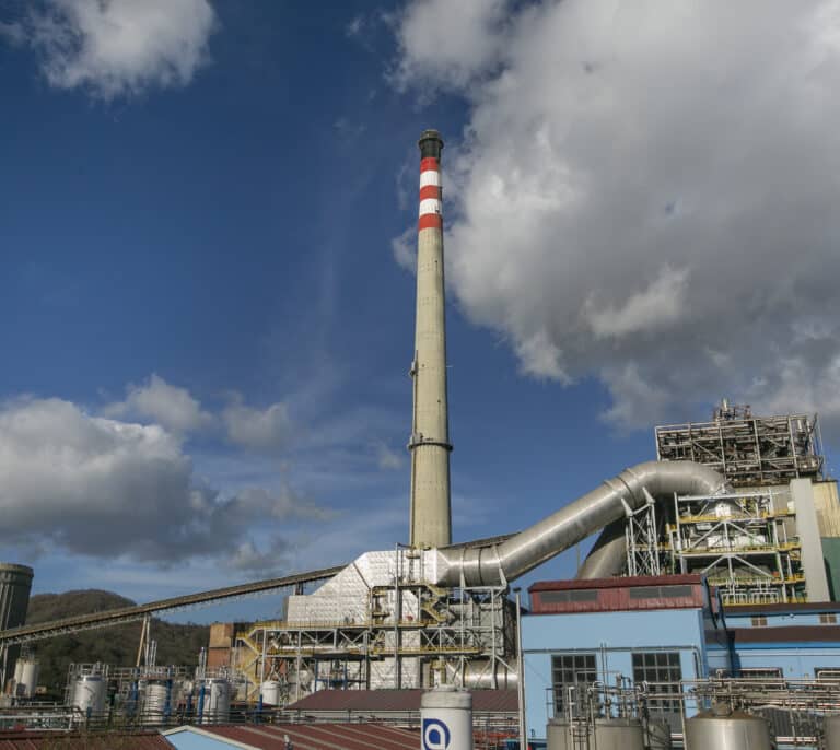 Los derechos del CO2, responsables del 20% de la subida del precio de la luz