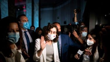 Madrid apunta al fin de las mascarillas en interiores para después de Navidad