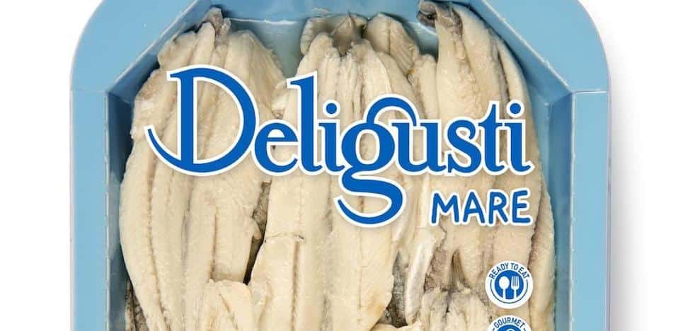 Pescado de la marca 'Deligusti' metido en una tarrina