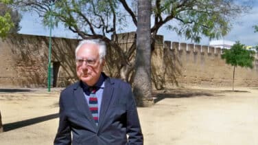 Muere el poeta Aquilino Duque y Abascal ensalza su obra como "un fuego rojo y gualda"