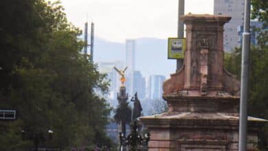 Ciudad de México retira una estatua de Colón para sustituirla por otra en honor a la mujer indígena