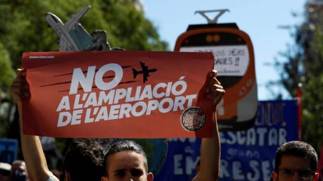 Manifestación contra la ampliación del Aeropuerto de Barcelona-El Prat.