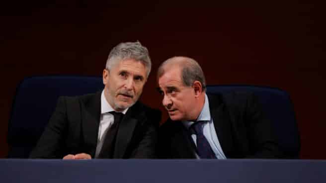 policia-pospone-construccion-comisarias-megaedificio-madrid Fernando Grande-Marlaska y Francisco Pardo Piqueras, en un acto de la Policía antes de la pandemia.