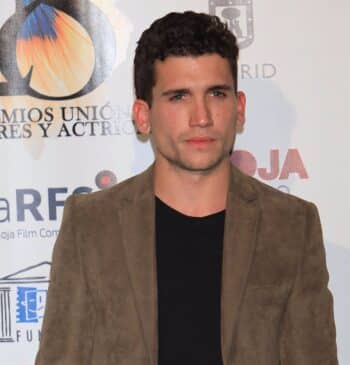 Jaime Lorente hará su debut como director con 'El mal hijo'
