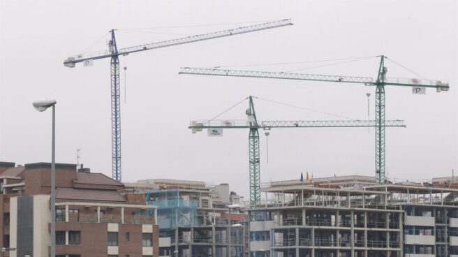 El sector inmobiliario espera con "incertidumbre" la Ley de Vivienda, que se aprueba este martes