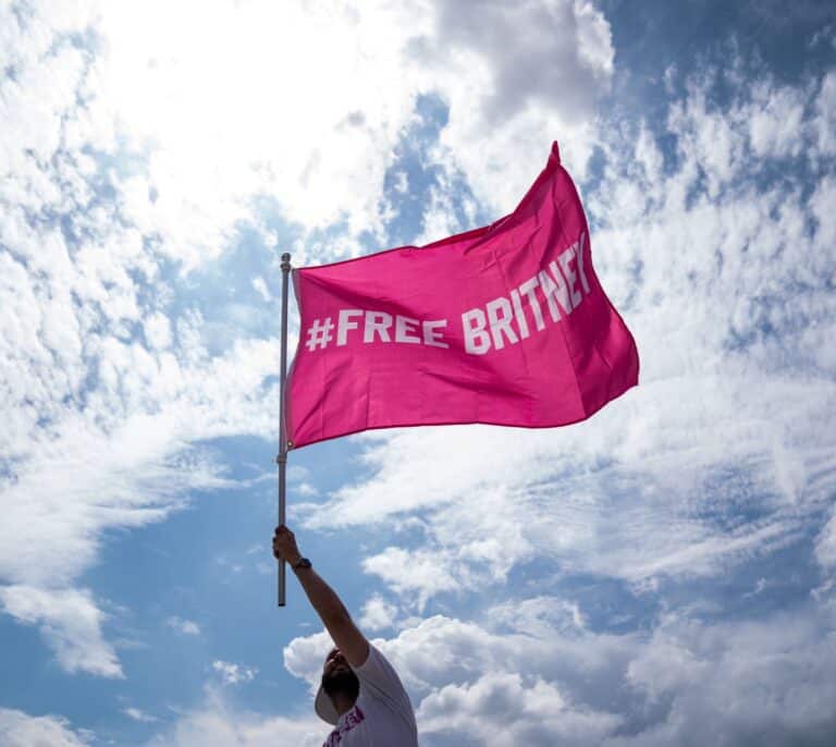 Así saluda Britney Spears a la libertad