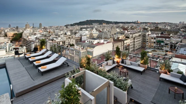 Imagen de la terraza del NH Collection Barcelona Gran Hotel Calderón.