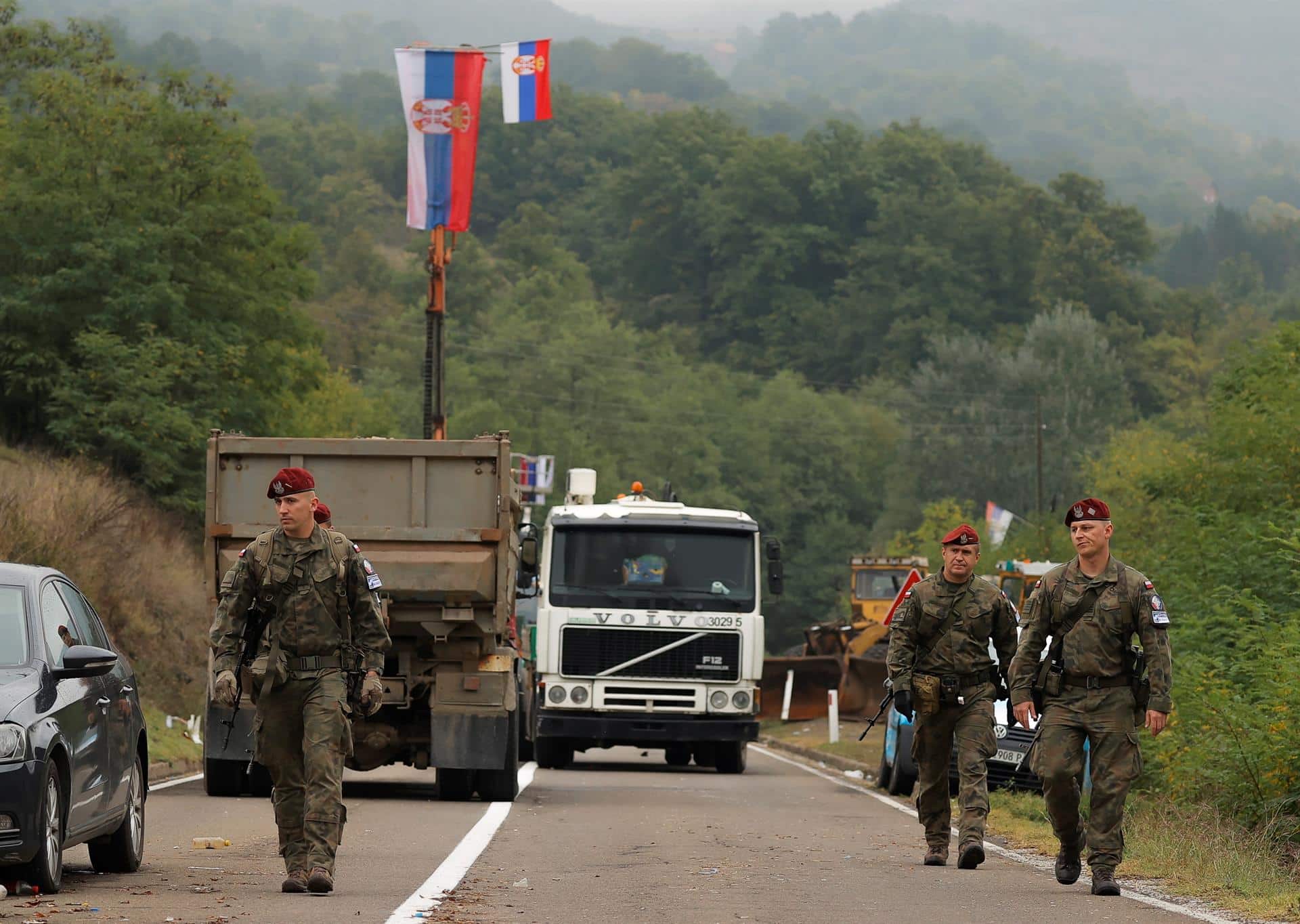 La frontera entre Serbia y Kosovo está tomada desde hace diez días por patrullas militares, policiales y ciudadanas.