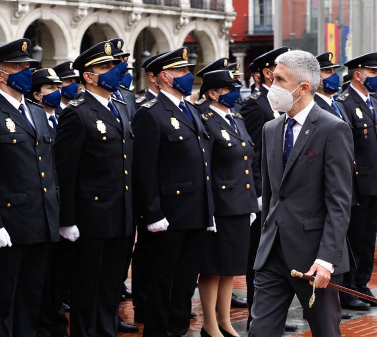 Marlaska niega que policías españoles participaran en la detención de Puigdemont