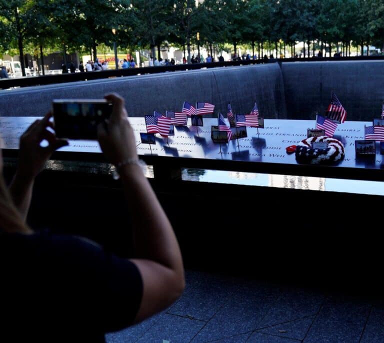Nueva York conmemora los 20 años del 11-S