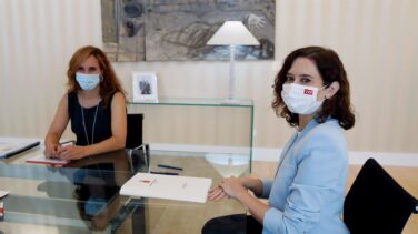 Mónica García carga contra Ayuso por la subida del precio de la luz