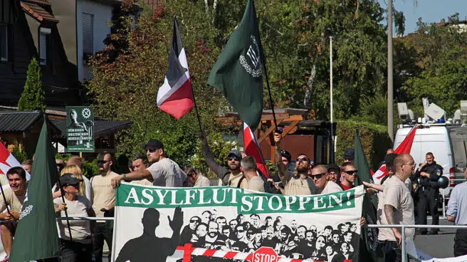 Un tribunal alemán prohíbe la propaganda del partido neonazi que pedía "colgar" a Los Verdes