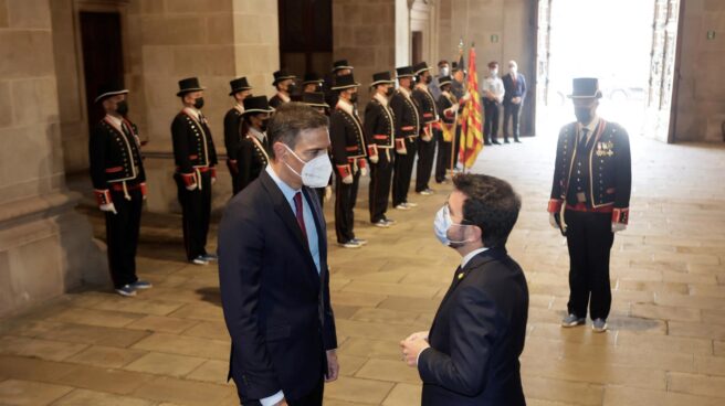 Pedro Sánchez y Pere Aragonès, en el Palau de la Generalitat. Pedro Sánchez y Pere Aragonès, en el Palau de la Generalitat.