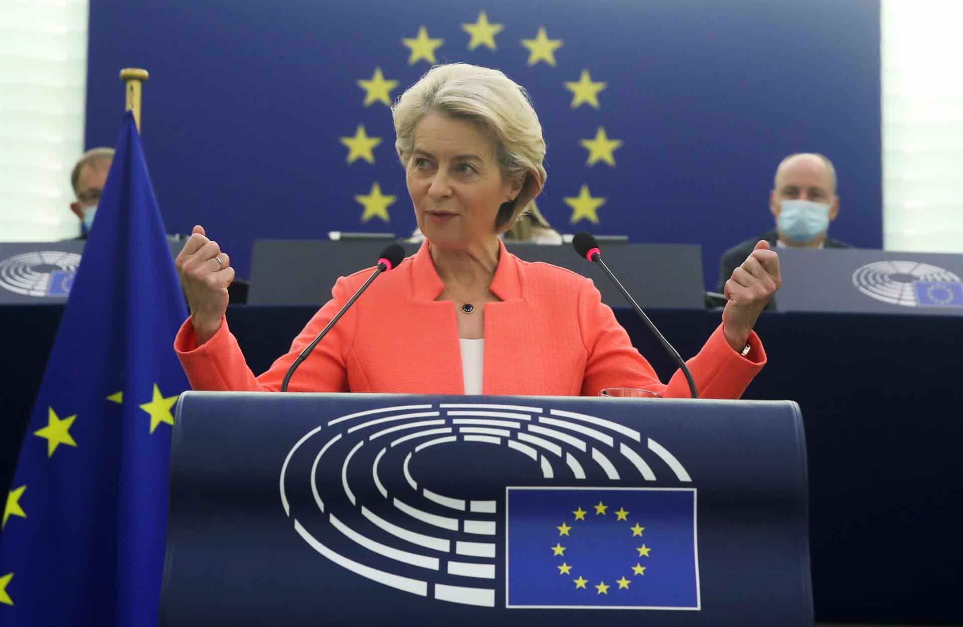 La Presidenta de la Comisión Europea, Ursula Von der Leyen, durante su discurso en el Parlamento Europeo