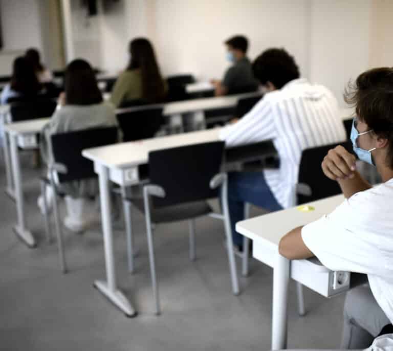 Historiadores avisan de la "sobrerrepresentación" de contenidos políticos en Historia de España de 2º Bachillerato