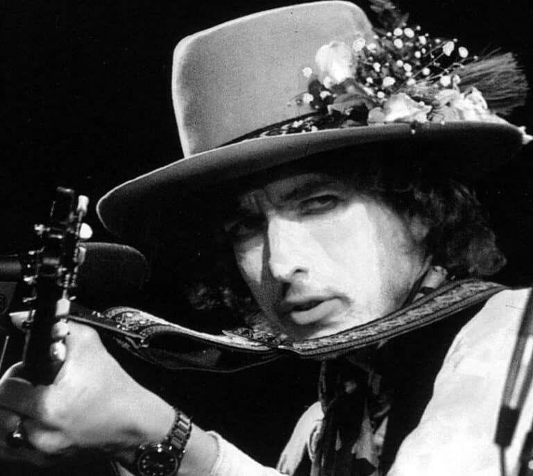 Los 60 años de Bob Dylan sobre el escenario: 'artista del trapecio' y Premio Nobel de Literatura